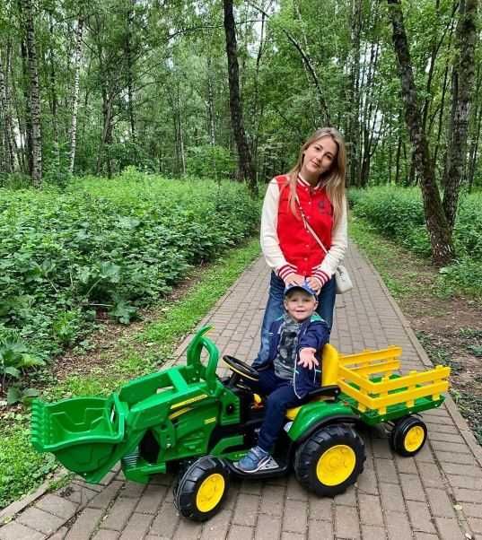 MEGA ZESTAW John Deere koparka+przyczepka traktorek na akumulator 12V