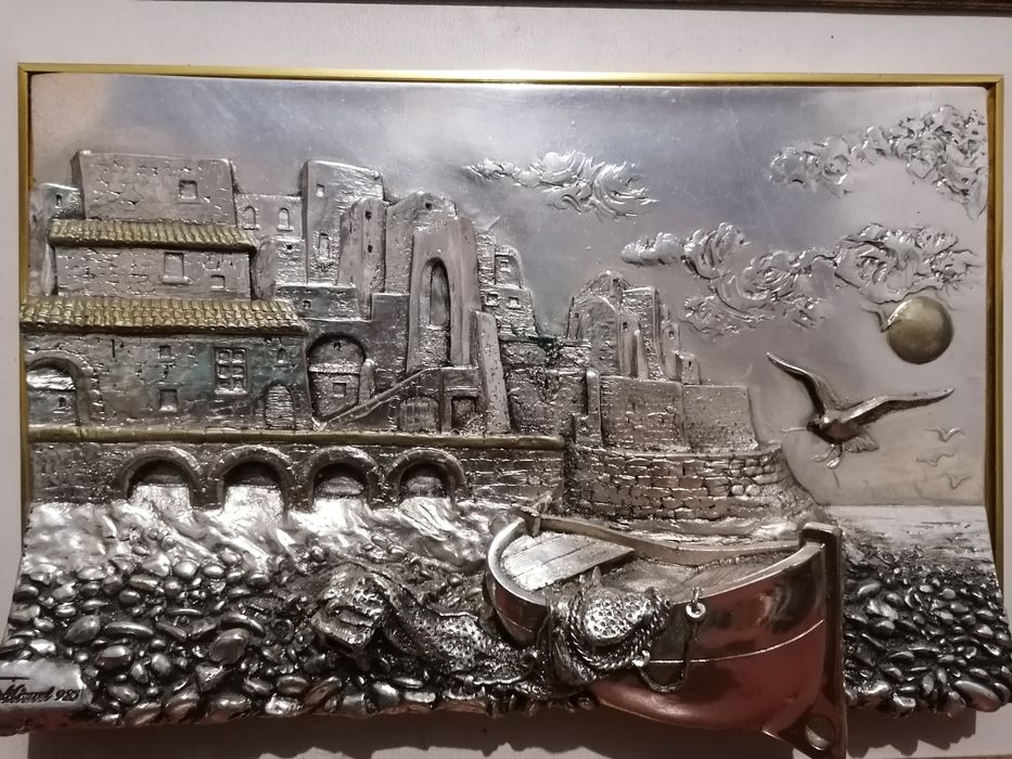 Продам серебряную картину