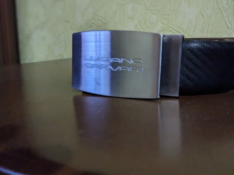 luciano Carvari. Пасок.