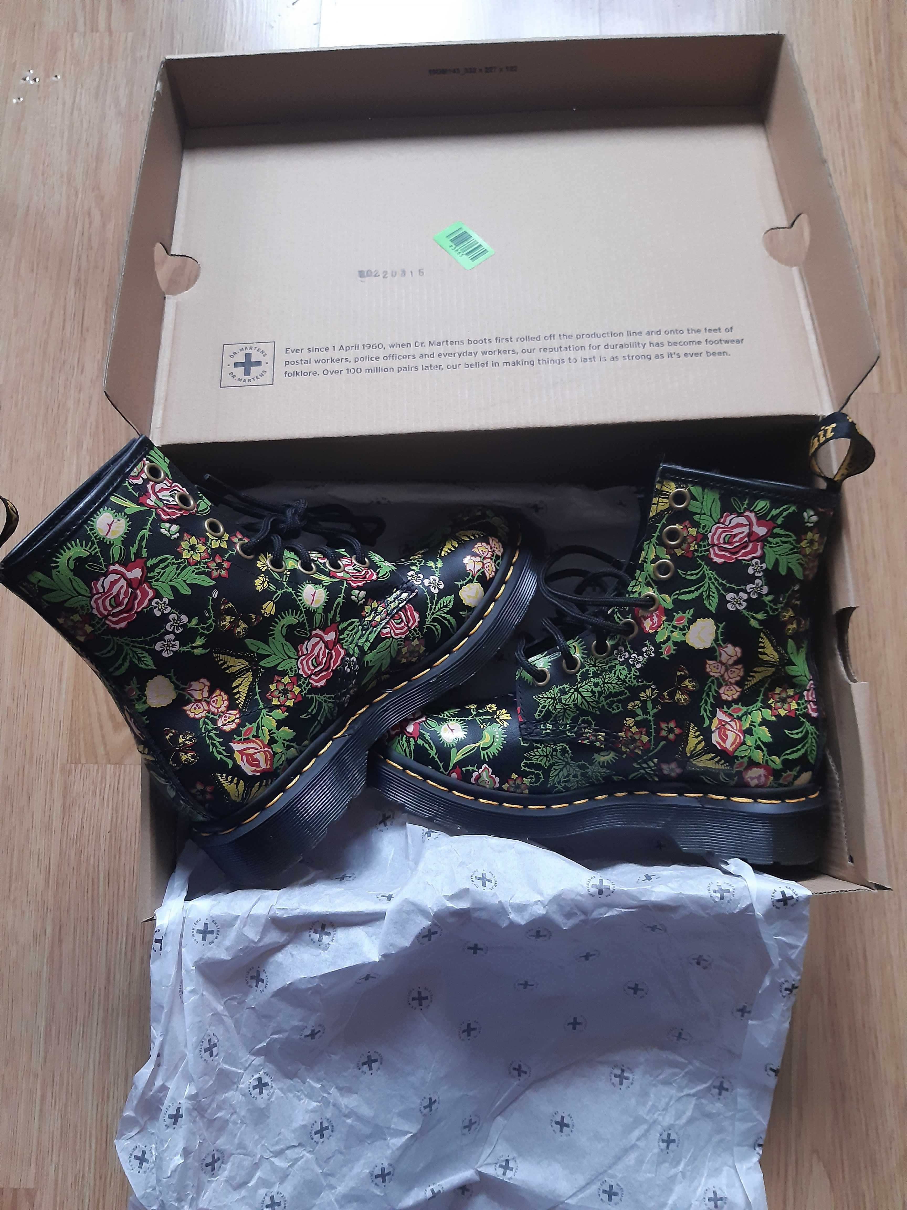 Dr. Martens - kolorowe skórzane buty, nowe. rozmiar 36