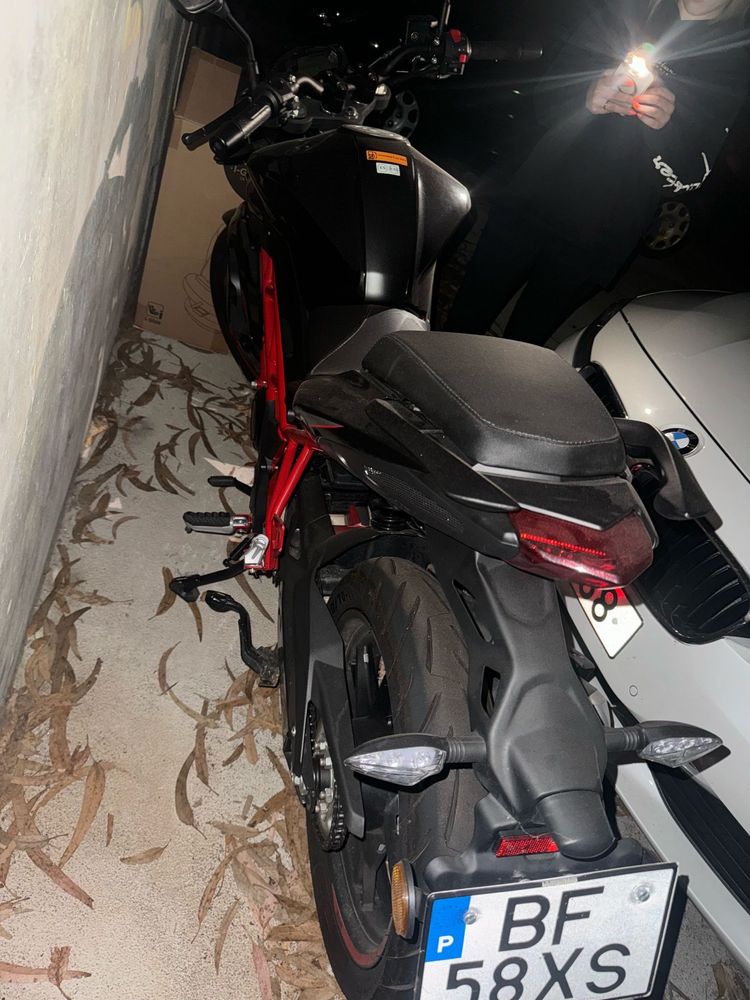 Vendo benelli bn 125