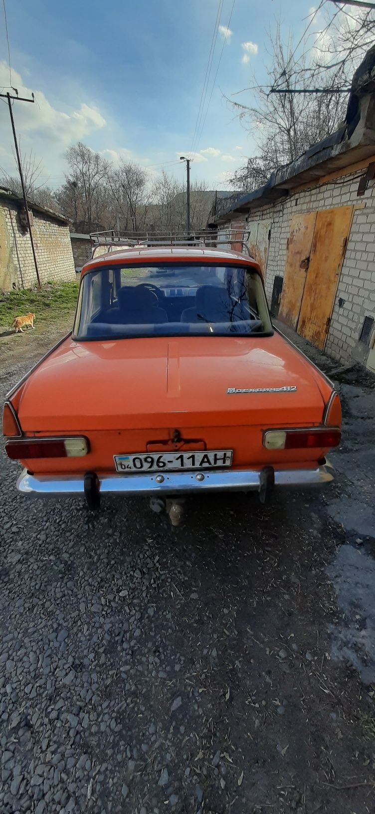 Автомобиль москвич 412