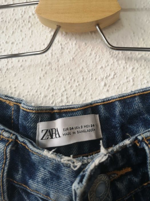 Mom jeans Zara, tamanho 34, como novas