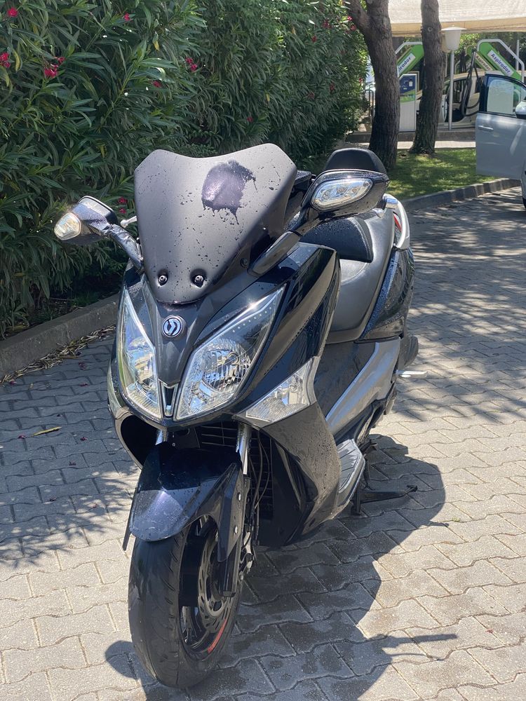 Moto Sym GTS 2016