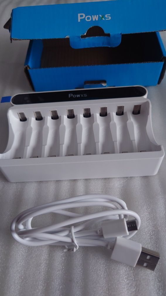Ładowarka do akumulatorków USB-C 8x AA/AAA BEZPIECZNA STACJA ŁADOWANIA