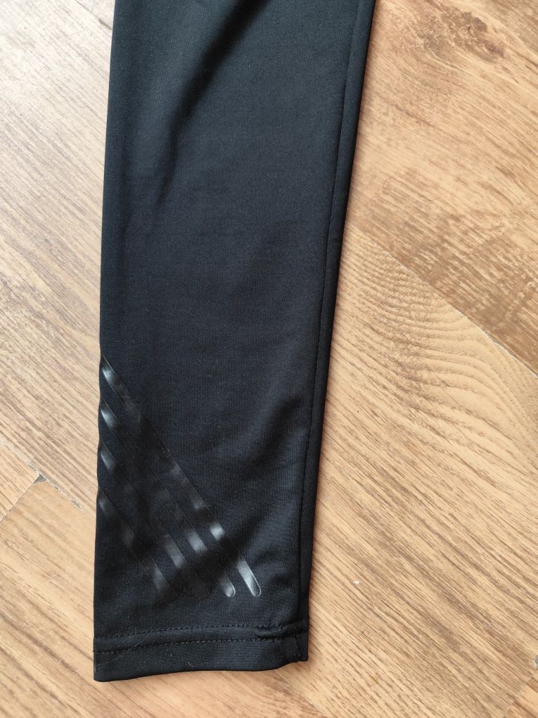 Leginsy damskie czarne s