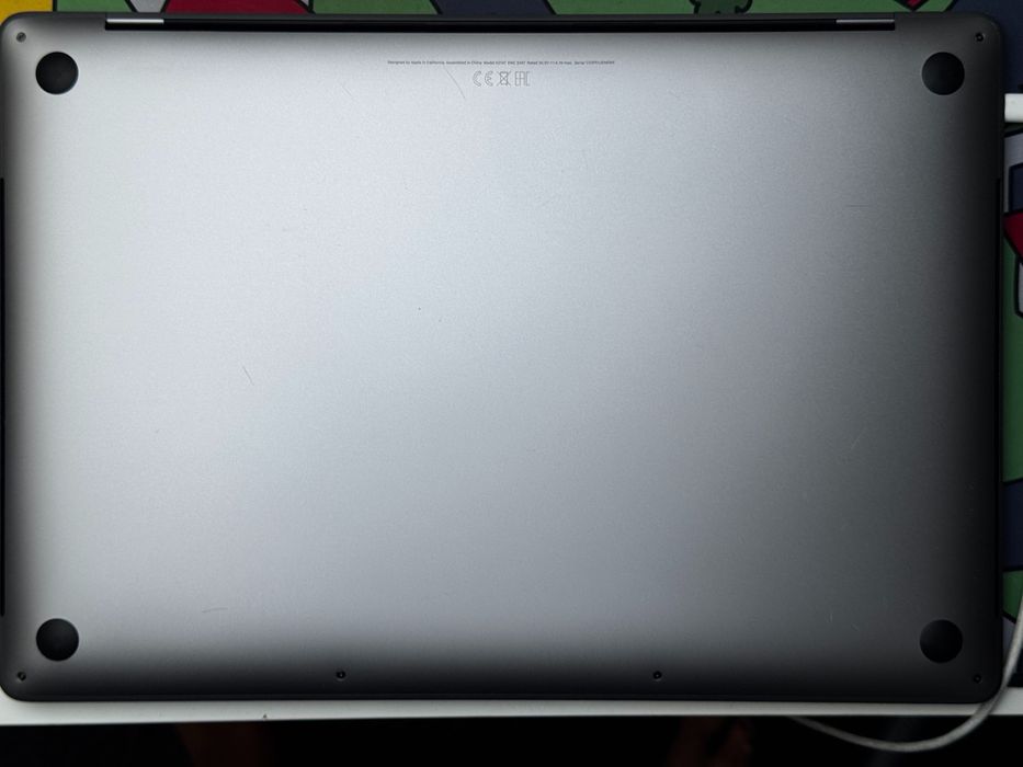 MacBook Pro 15.4" i9 32GB RAM 256GB SSD 2019 A1990