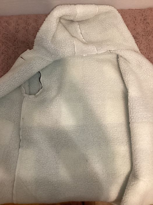 Пальто дитяче на дівчинку