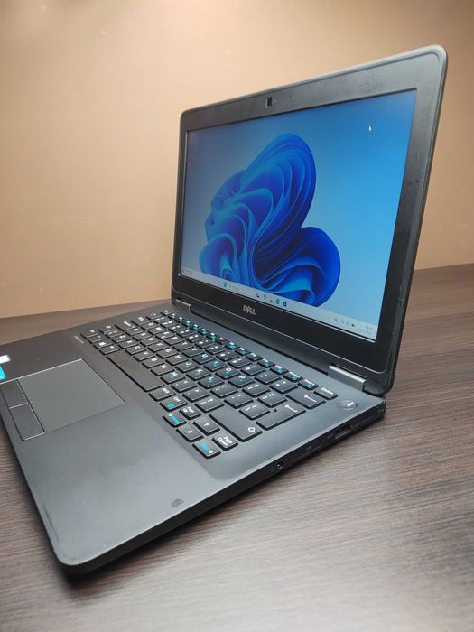 MINI LAPTOP | Dell Latitude E7270 | i3-6100U | 8GB | 256SSD | Win11