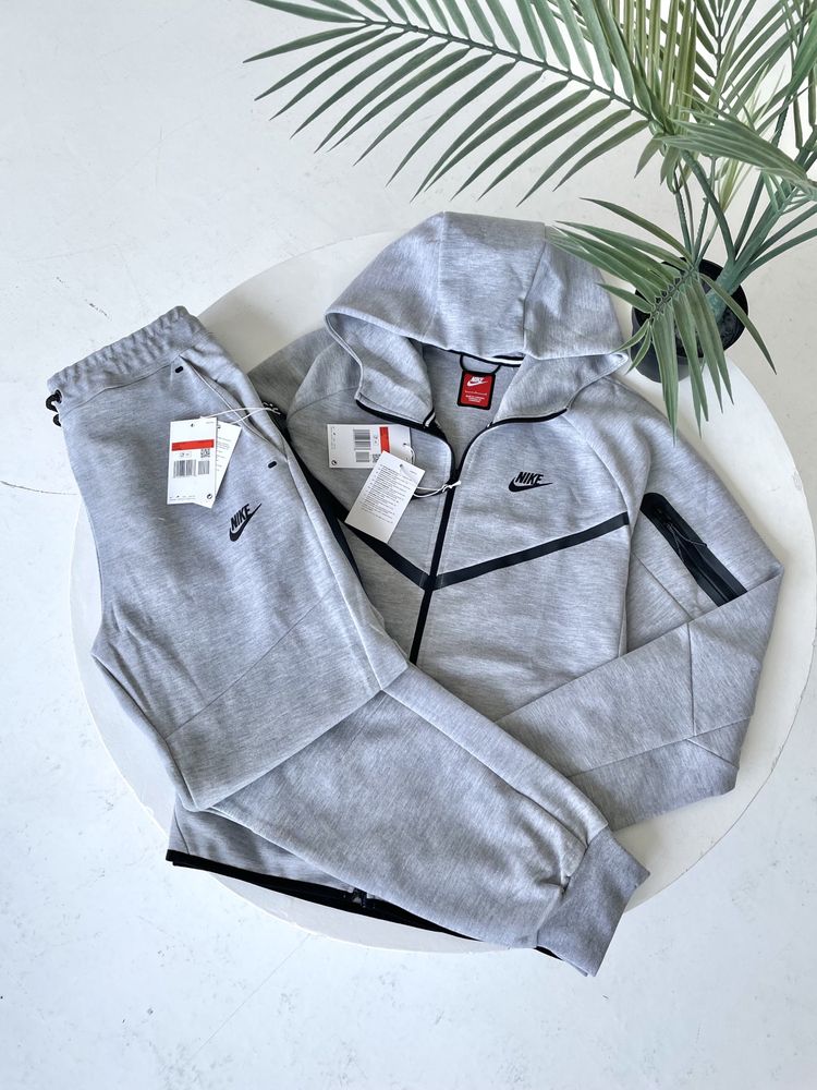 Зіпка Nike Tech Fleece сіра/ зіп худі найк теч фліс сірий/ кофта теч