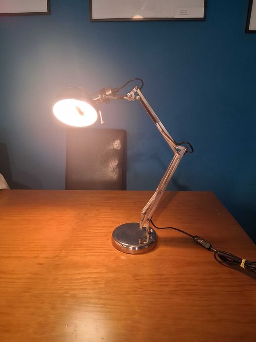 Candeeiro Ikea niquelado