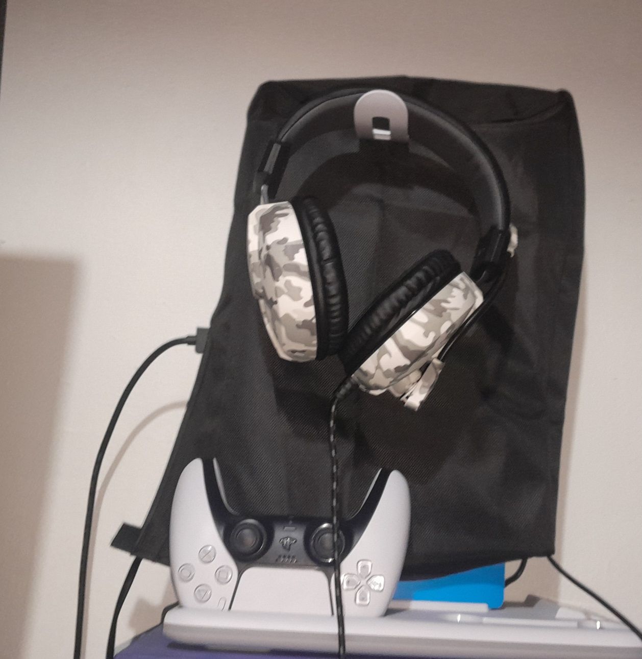 Ps5 digital  (versão disco) + Acessórios – Como Nova