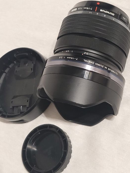 Objetiva Olympus grande angular 7-14 mm 1:2.8 Pro