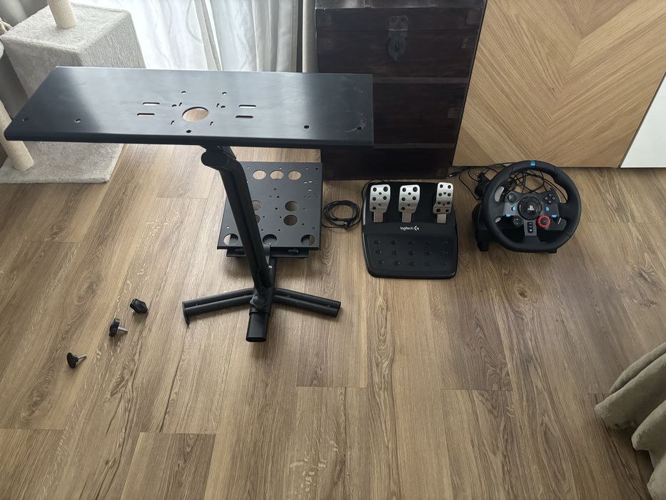 Volante Logitech g29 + suporte