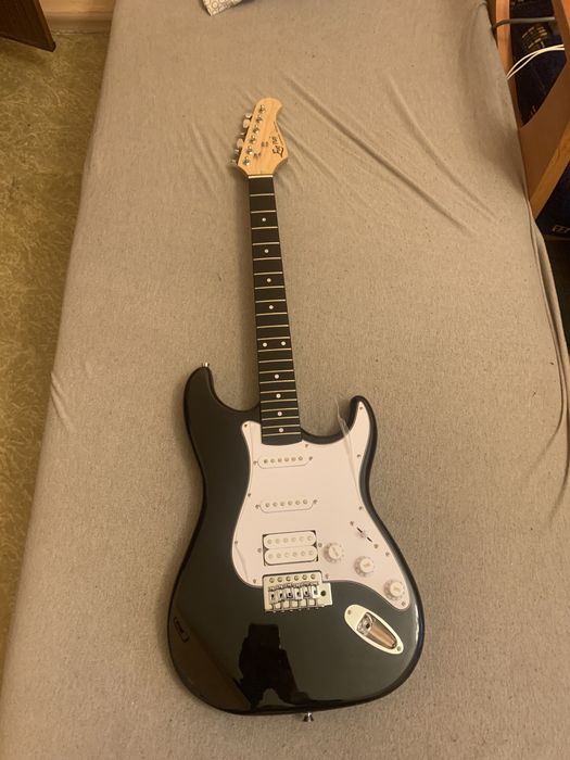gitara Stratocaster