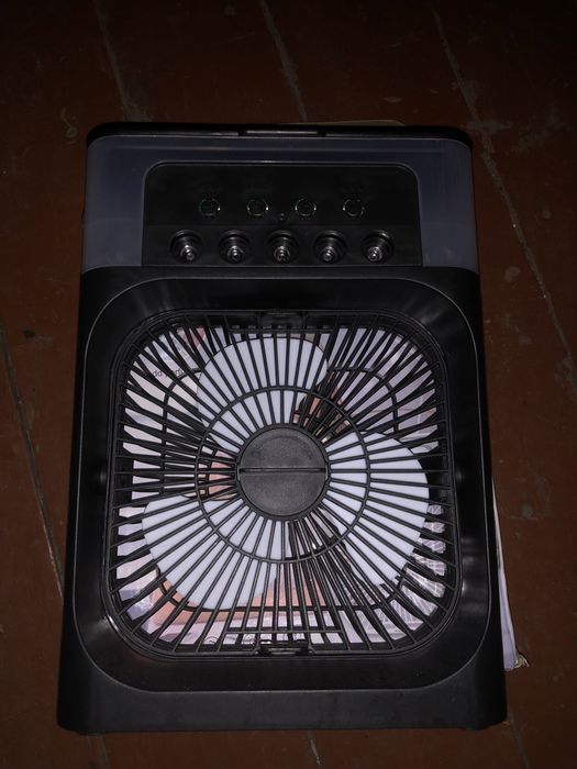 Зволожувач повітря 4в1