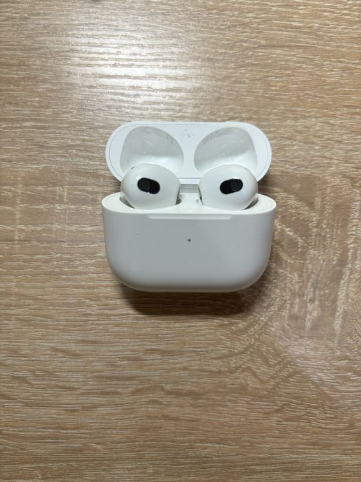 Навушники AirPods 3