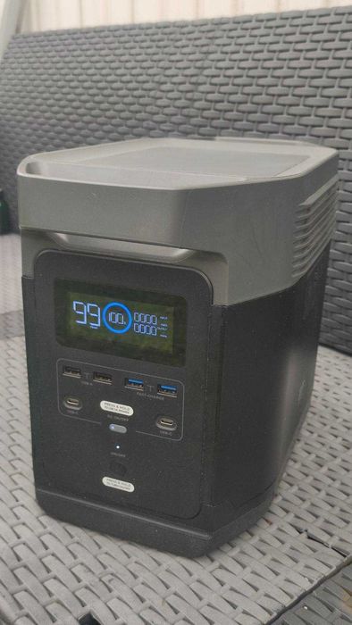 Зарядна станція EcoFlow DELTA (1260 Вт·год)