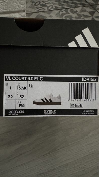 Snakersy Adidas rozmiar 32