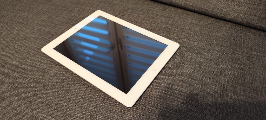 iPad 2 + etui ochronne