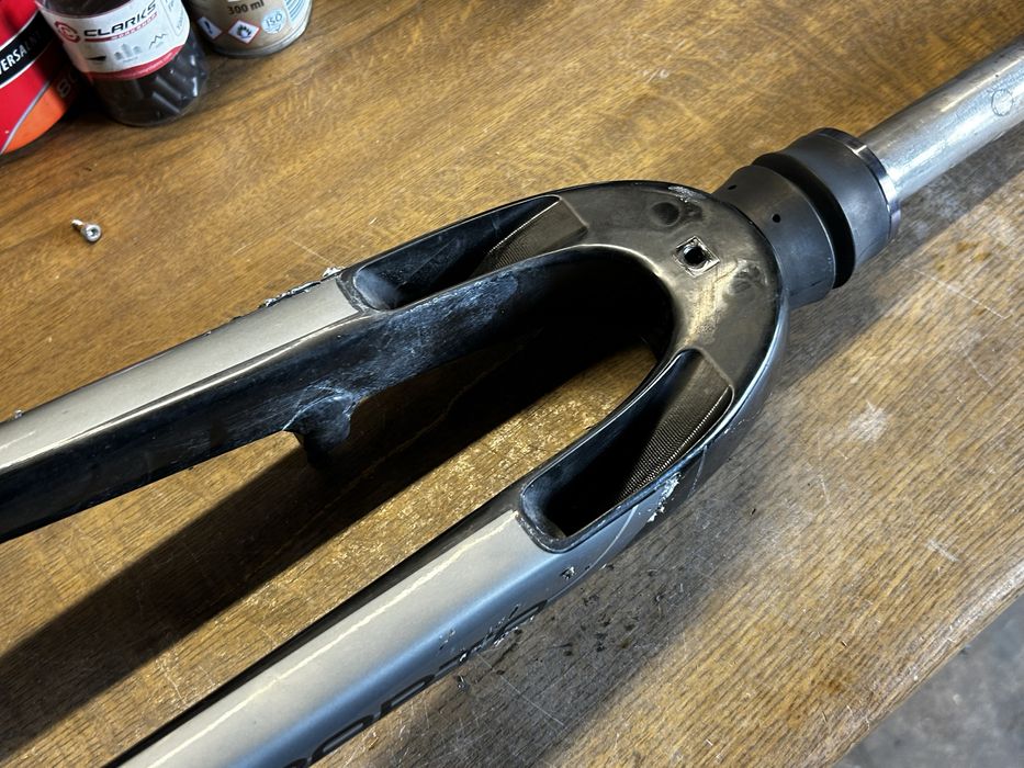 Amortyzator sparta 28