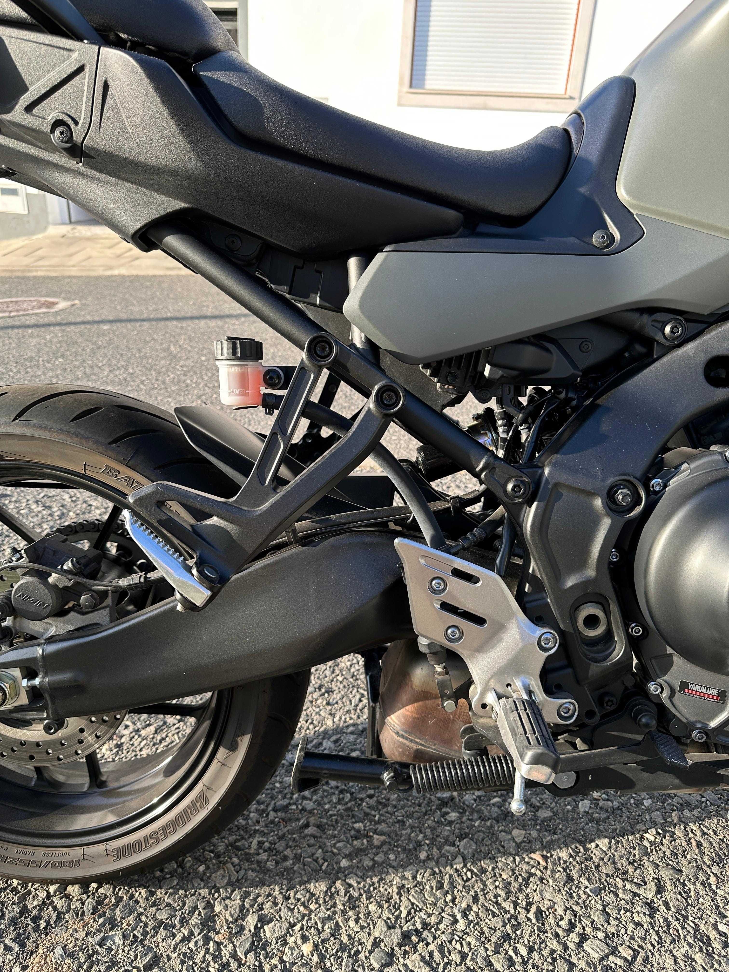 Yamaha Tracer 9 .