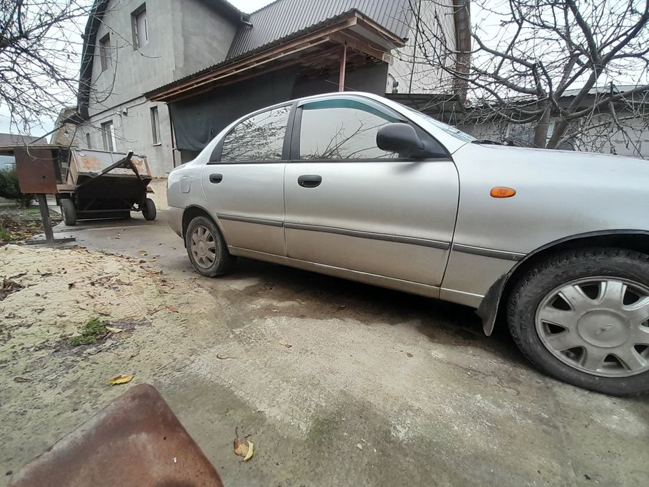 Продам део ланос