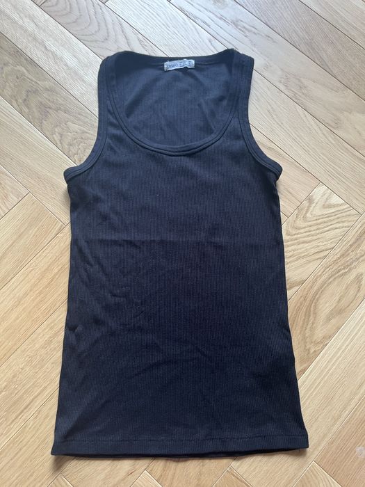 Oysho black ribbed tank top M