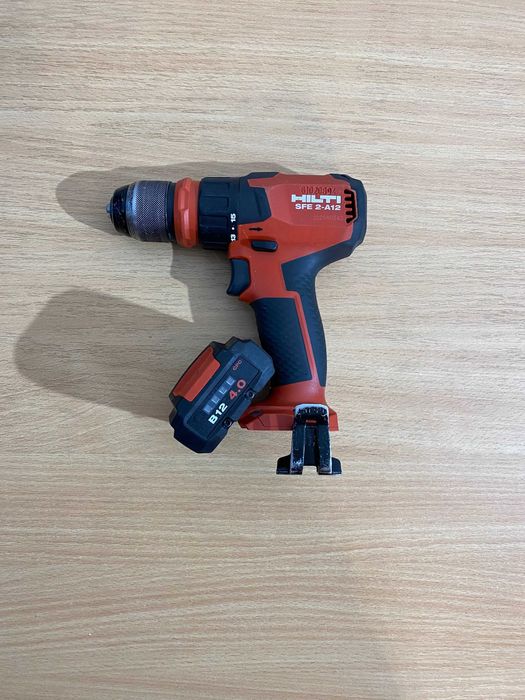 Wiertarko wkrętarka wielogłowicowa HILTI SFE 2-A12 Aku B12 4.0Ah