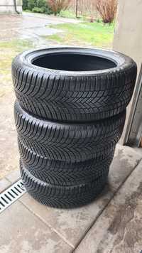 Opony wielosezonow Bridgestone 215x50x18