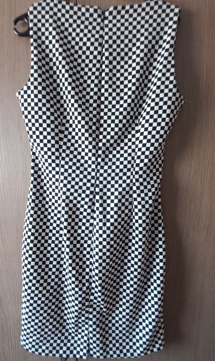 Sukienka włoskiej marki XL