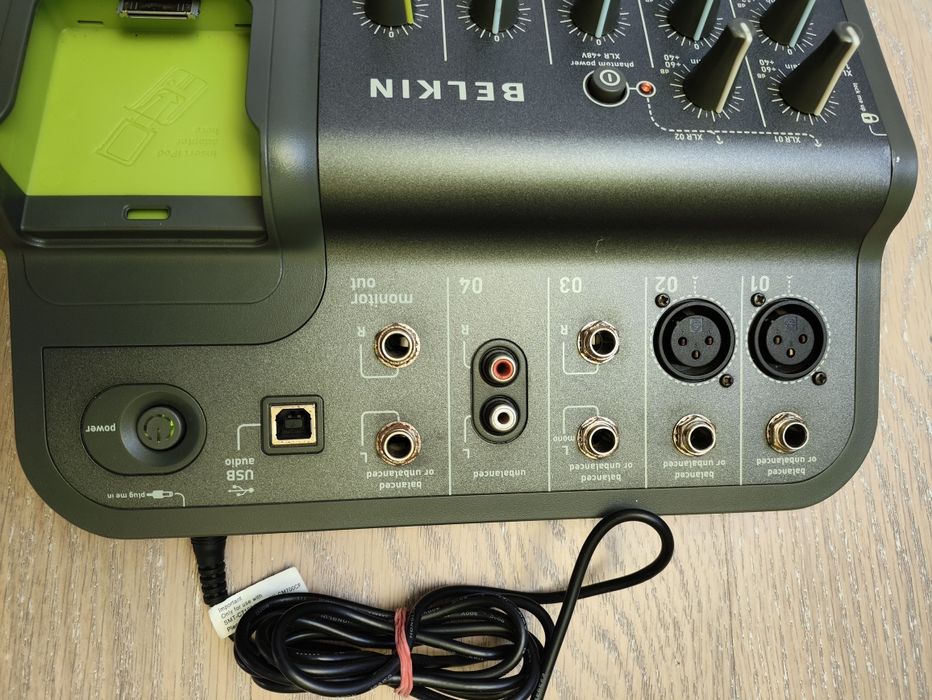 Цифровий мікшер Belkin TuneStudio 4-канальний