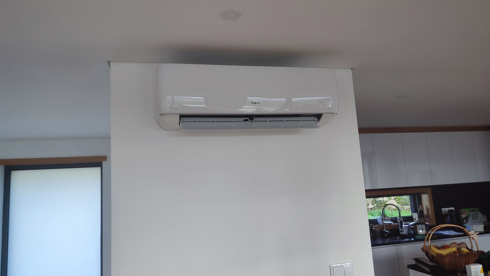 Ar condicionado Freeo com instalação incluída