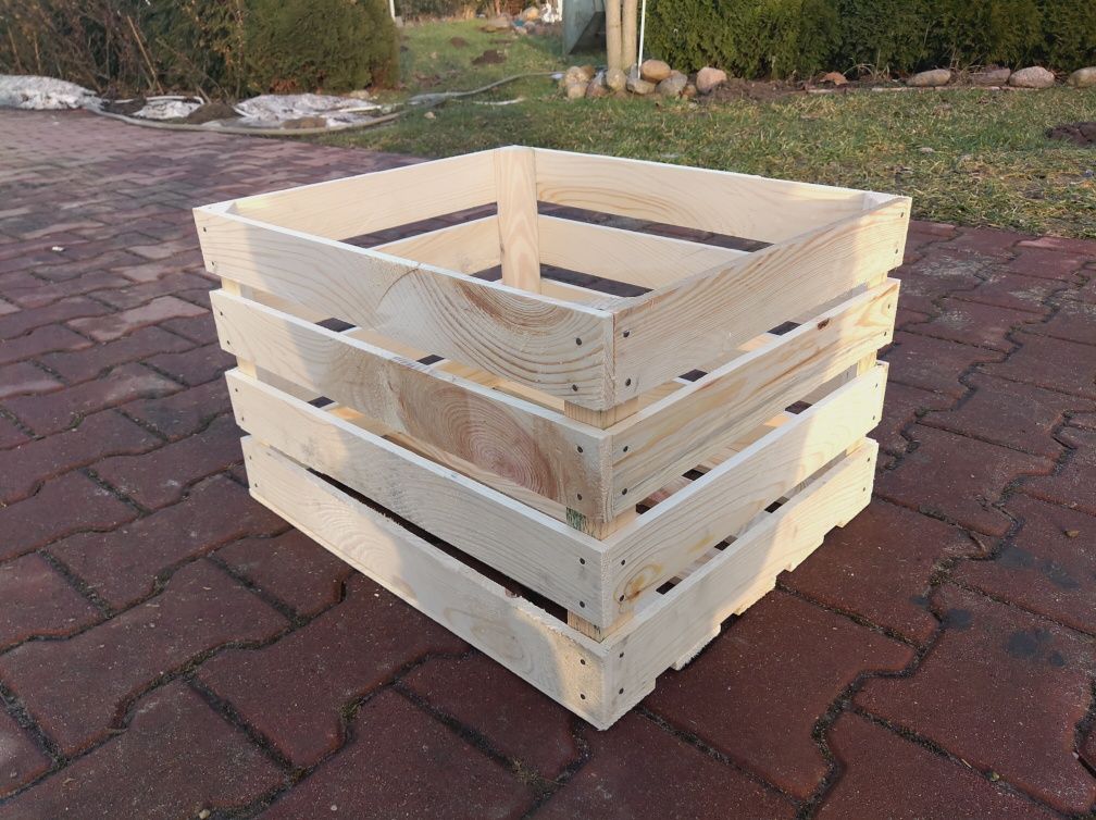 Skrzynka drewniana  klatka pudełko owoce jabłka50x40x30 producent