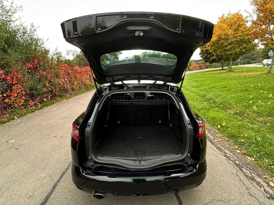 Renault Megane      2018