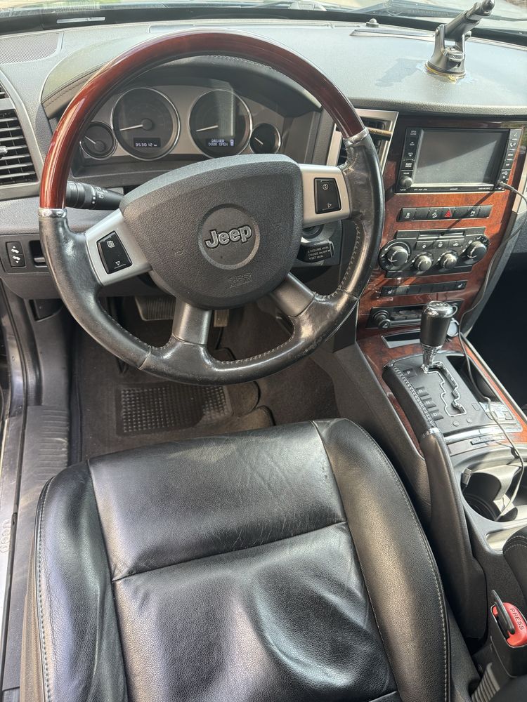 Jeep grand cherokee 2010 3.0