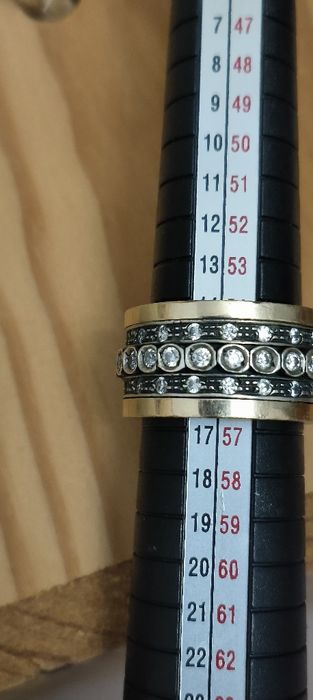 Anel em prata e ouro