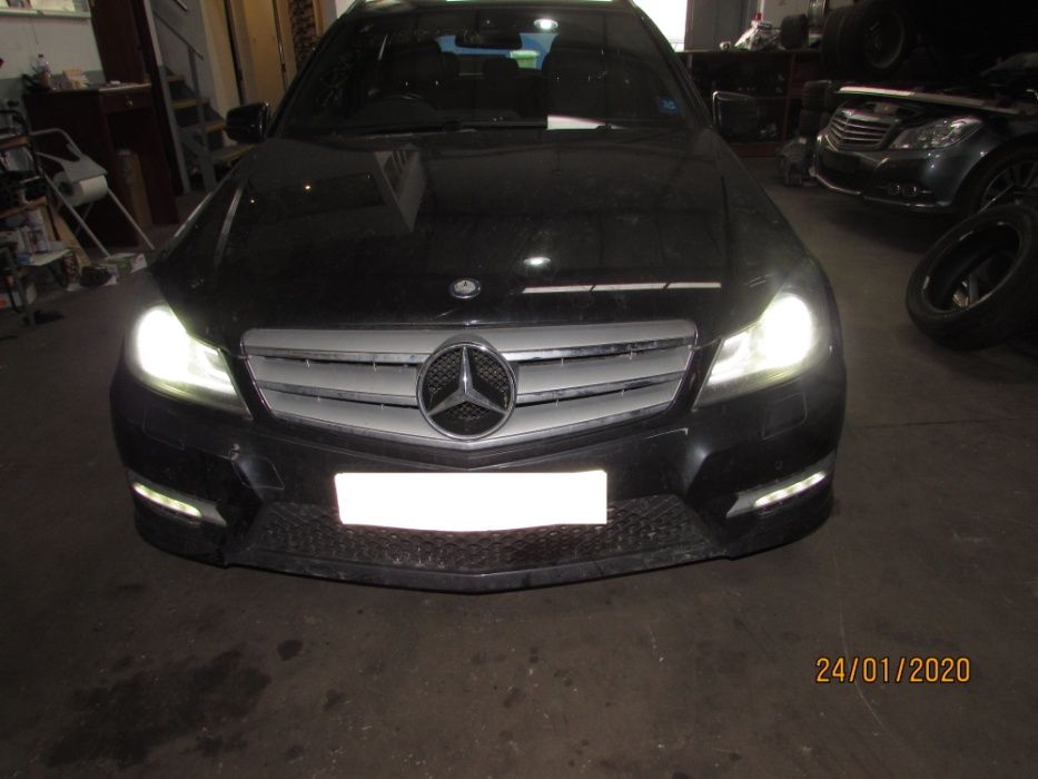 Mercedes C250 Blueefficiency de 2013 para peças