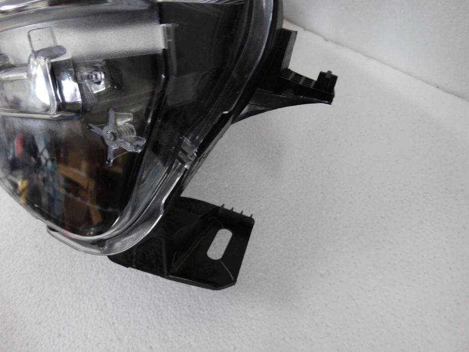 Lampa prawa przednia Ford Mustang Mach-E GT Full Led LJ8B-13E014-BE