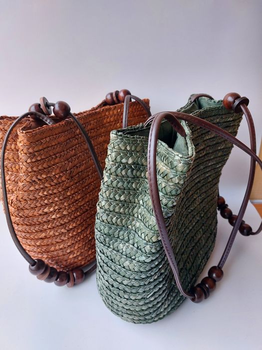 Соломʼяна сумка на літо