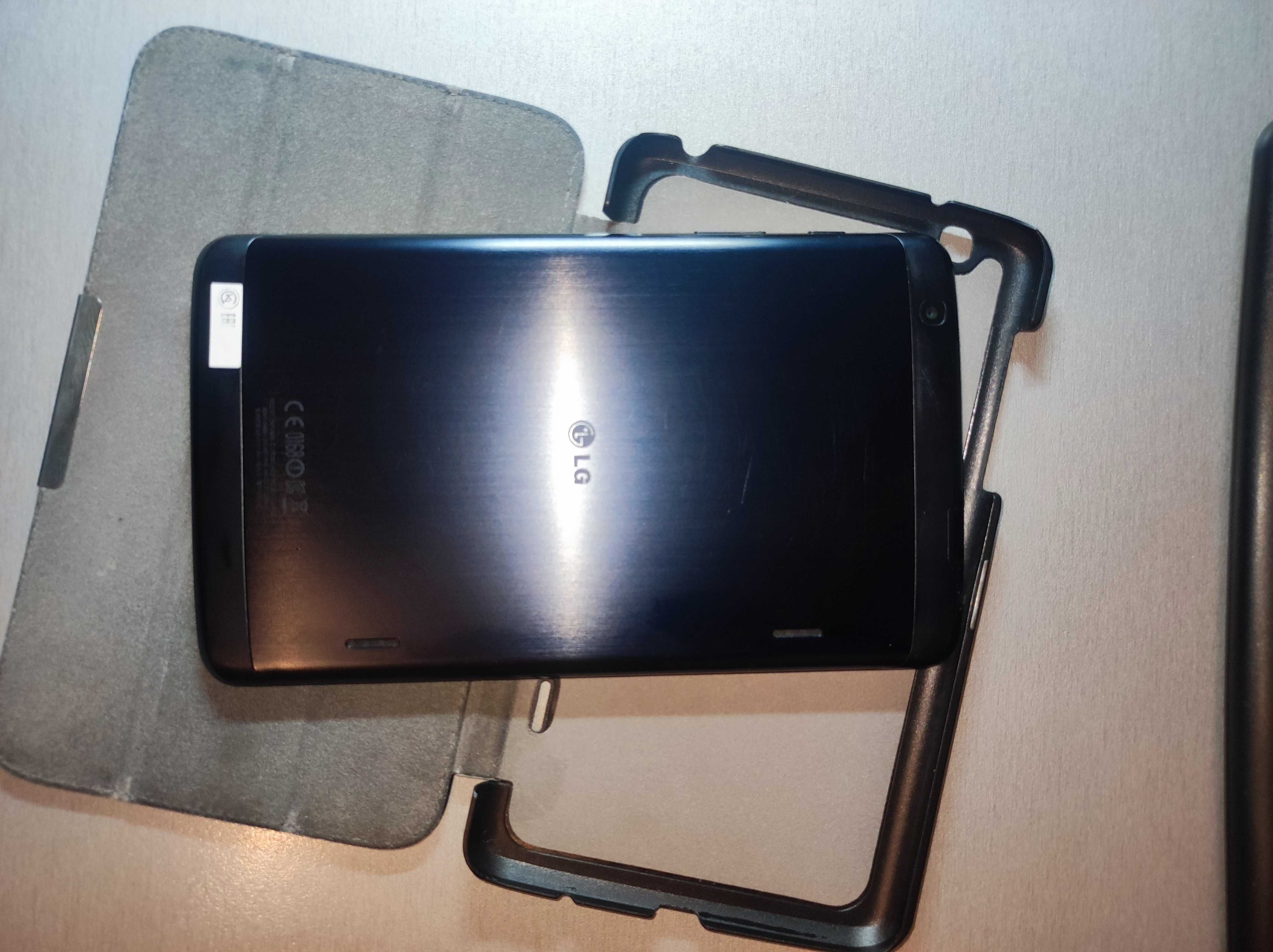 Планшет LG G Pad 8.3 V500