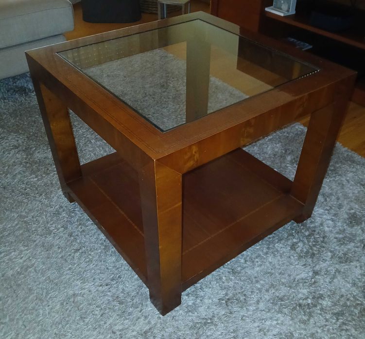 mesa vidro apoio sofás marca 8&80