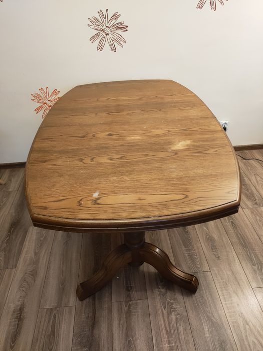 Stół dębowy używany