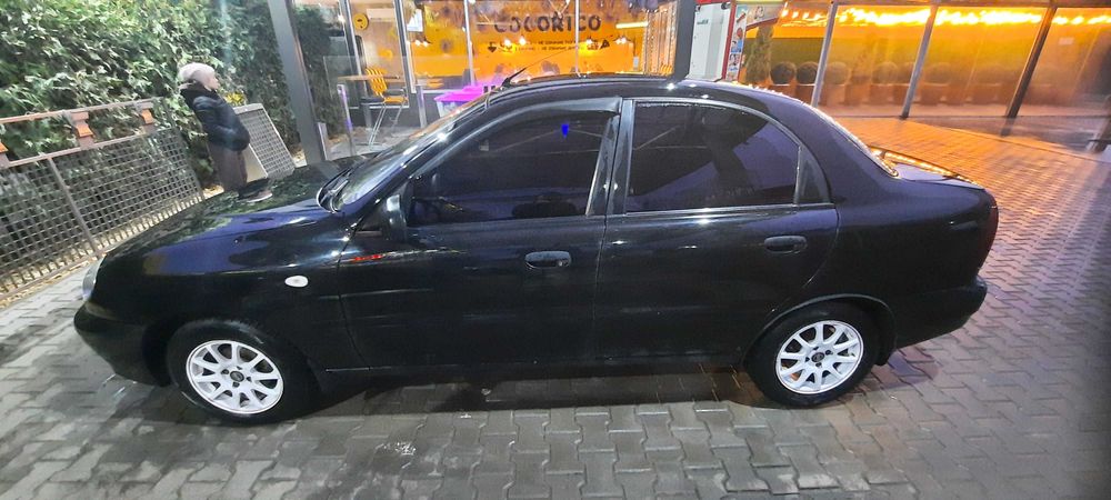 Продам авто. Sens 1,3