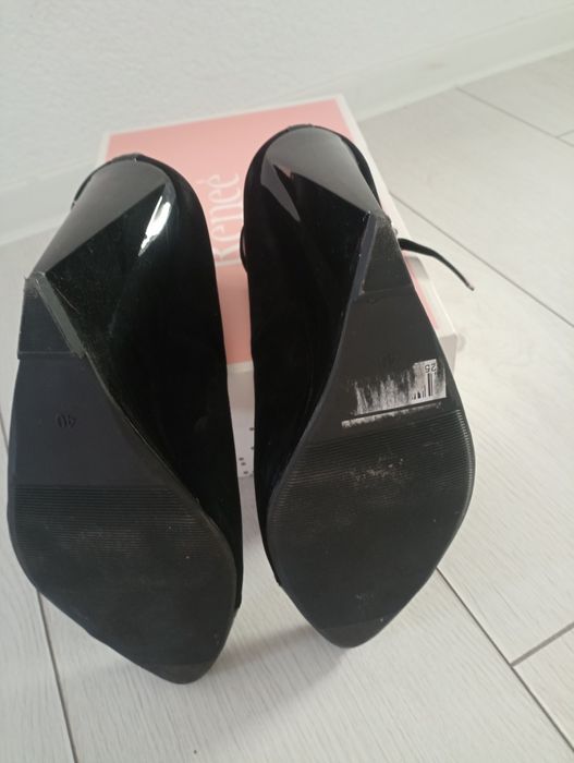 Buty damskie na koturnie 40 rezerwacja do 20.09