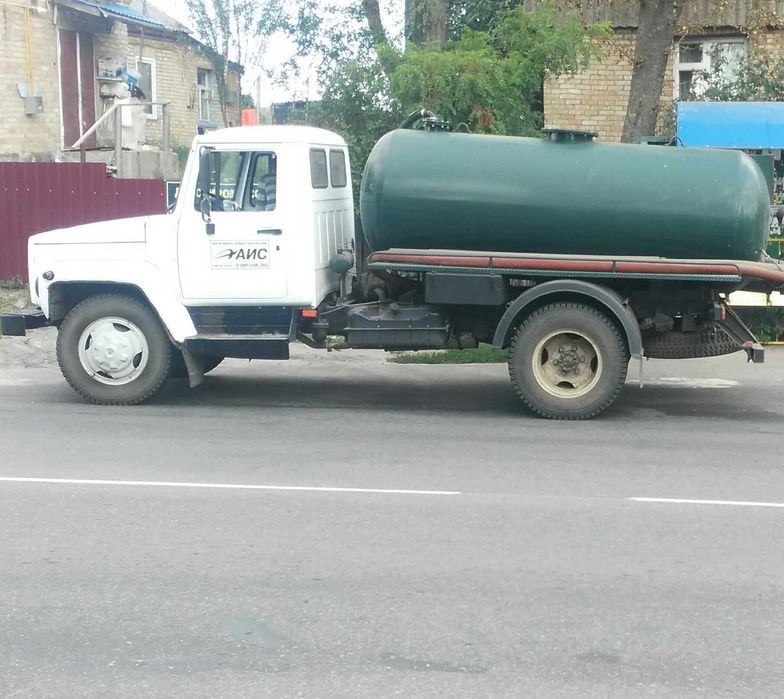 Послуги ассенізатора. Викачка ям. Откачка туалета.