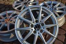 Felgi VW Caddy GOLF III IV V Passat B6 B7 B8 Touran jak nowe