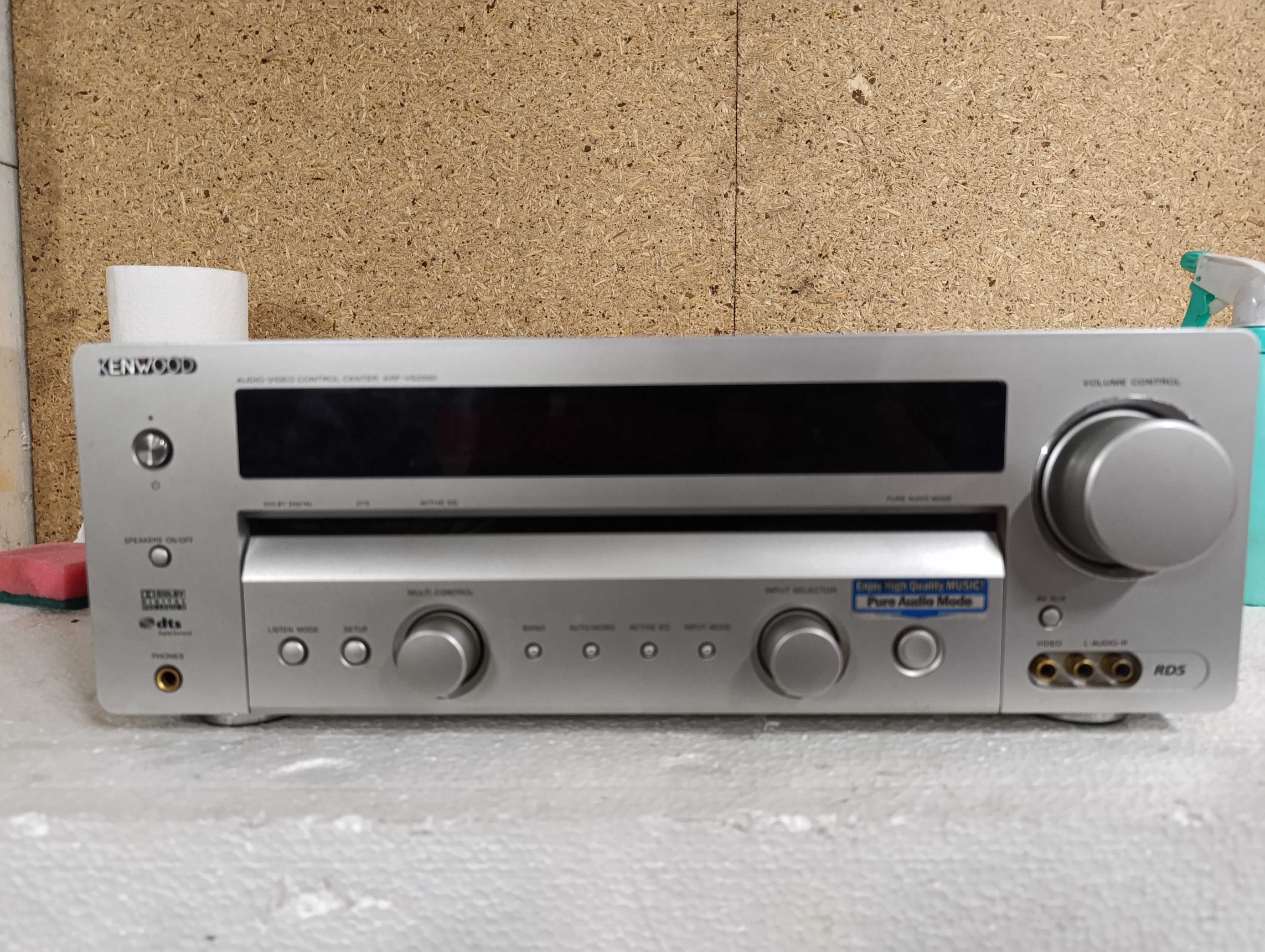 Amplituner Kenwood KRF-V5200D - Audio Video Control Centre