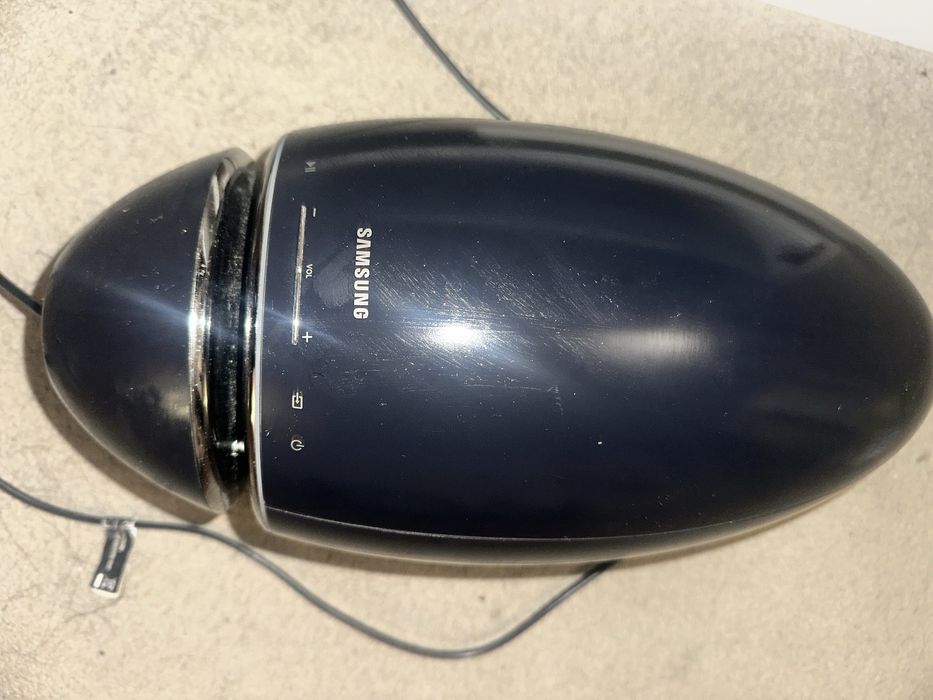 Caixa de Som Samsung 360º R7 – Som Alto – Bluetooth / Wi-Fi