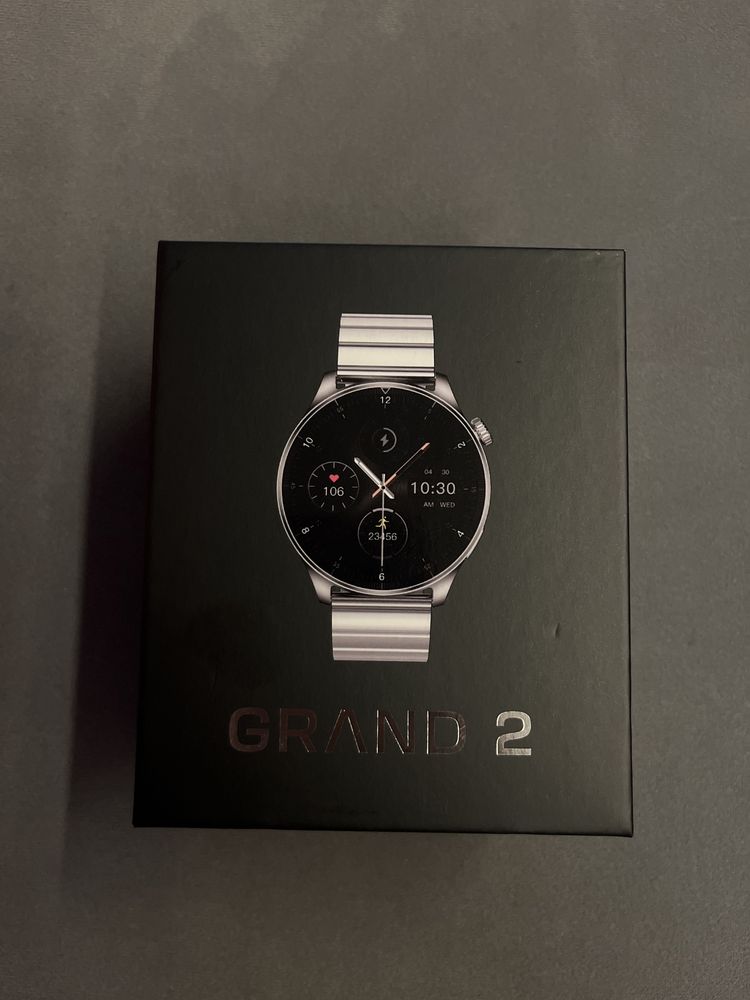 Srebrny Smartwatch FOREVER Grand 2